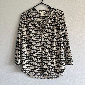 H&M‎ 3/4 Tab Sleeve Lightweight Half Button Up Horse Graphic Blouse Black Small